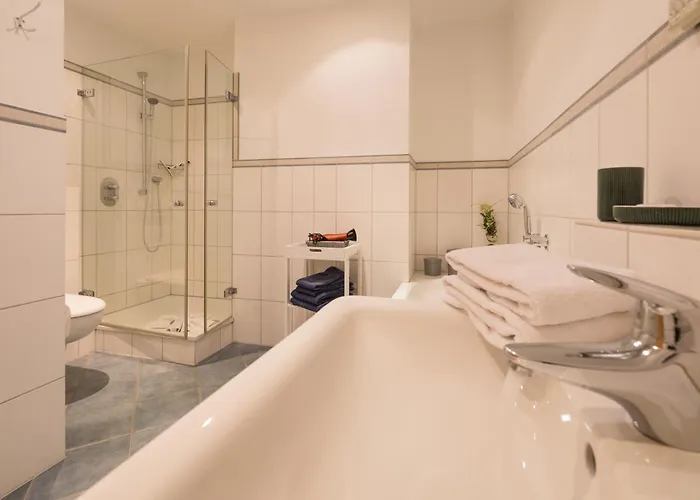 Feldmann-schuette שמאלנברג